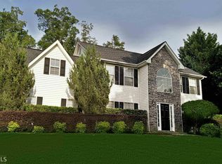 335 Barrington Grange Dr, Sharpsburg, GA 30277