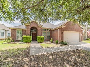 8648 Prairie Dawn Dr, Fort Worth, TX 76131