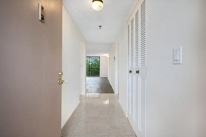7770 Tahiti Ln #405 — Photo 11