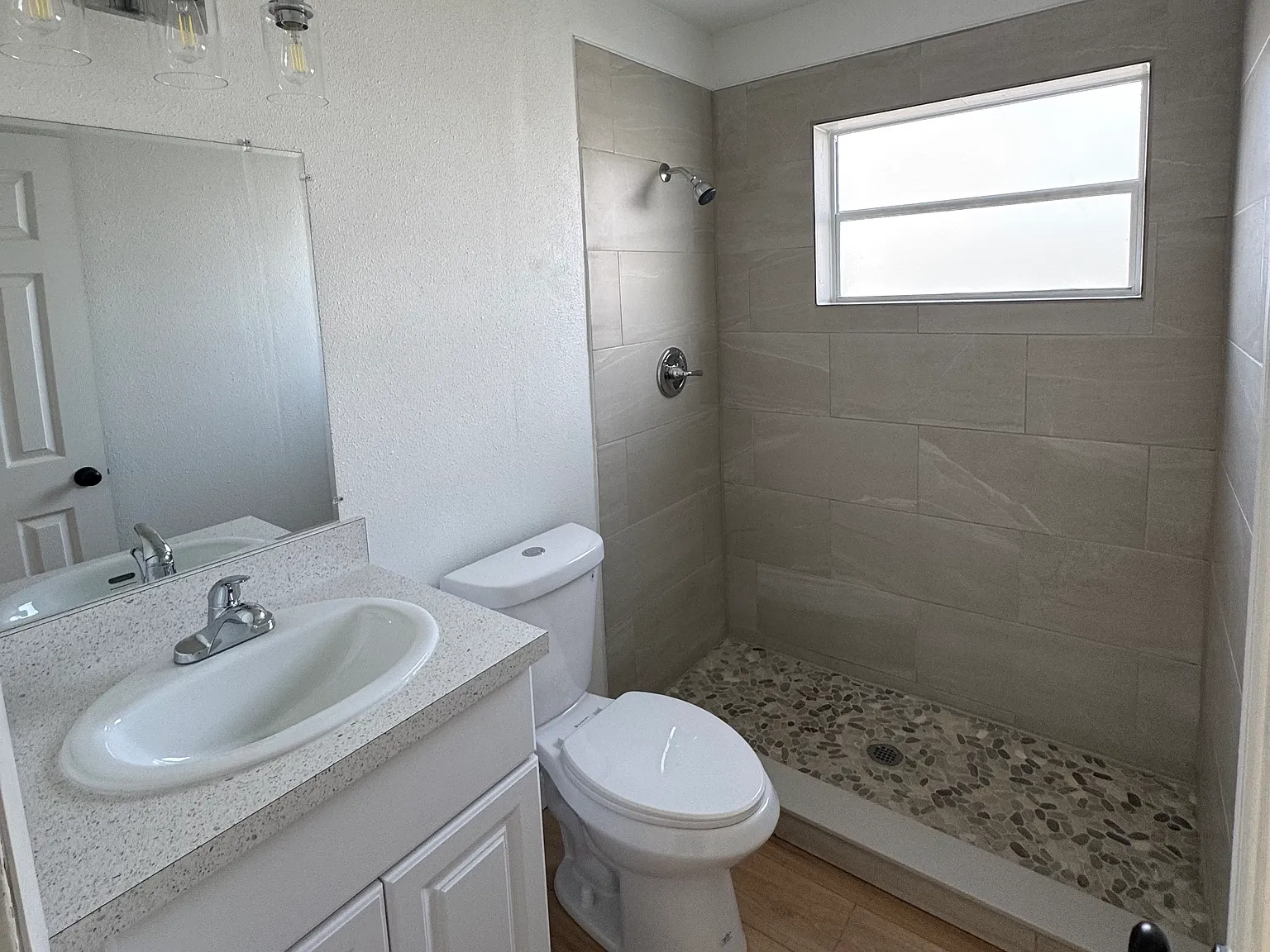 701 N 4th St — Photo 3