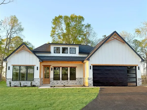 1061 Denson Allen Rd, Coldspring, TX 77331