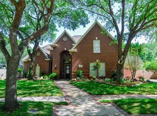 30 Martins Way, Sugar Land, TX 77479
