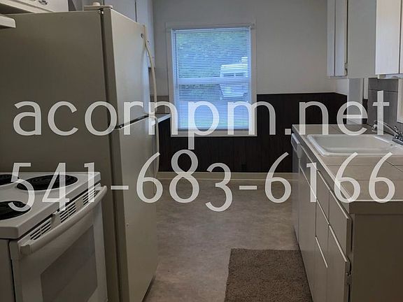 2nd image of 12525 SE 24th Ave
