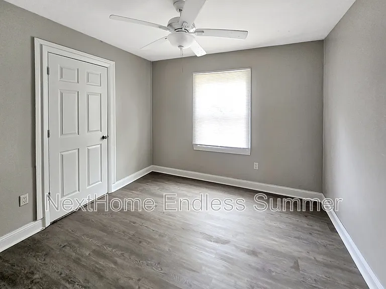 2524 Forest Blvd — Photo 12