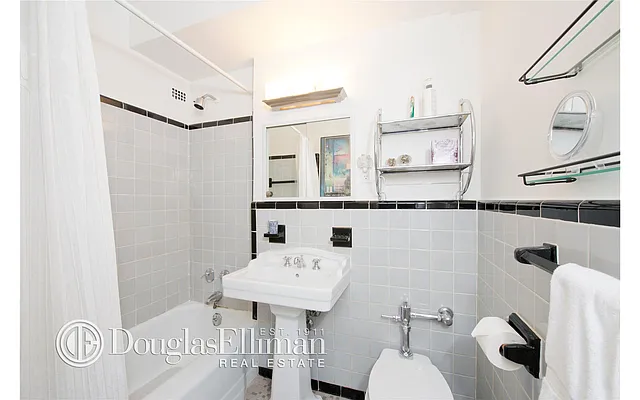 Sold by Douglas Elliman | media 3