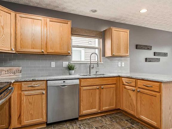 5th image of 5515 Covington Meadows Dr