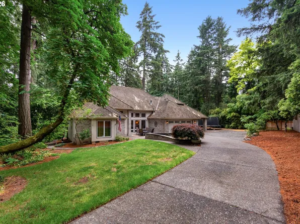 30845 SW Rogue Ct, Wilsonville, OR 97070