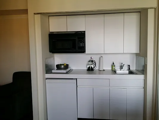 Rented by Tudor Realty | media 12