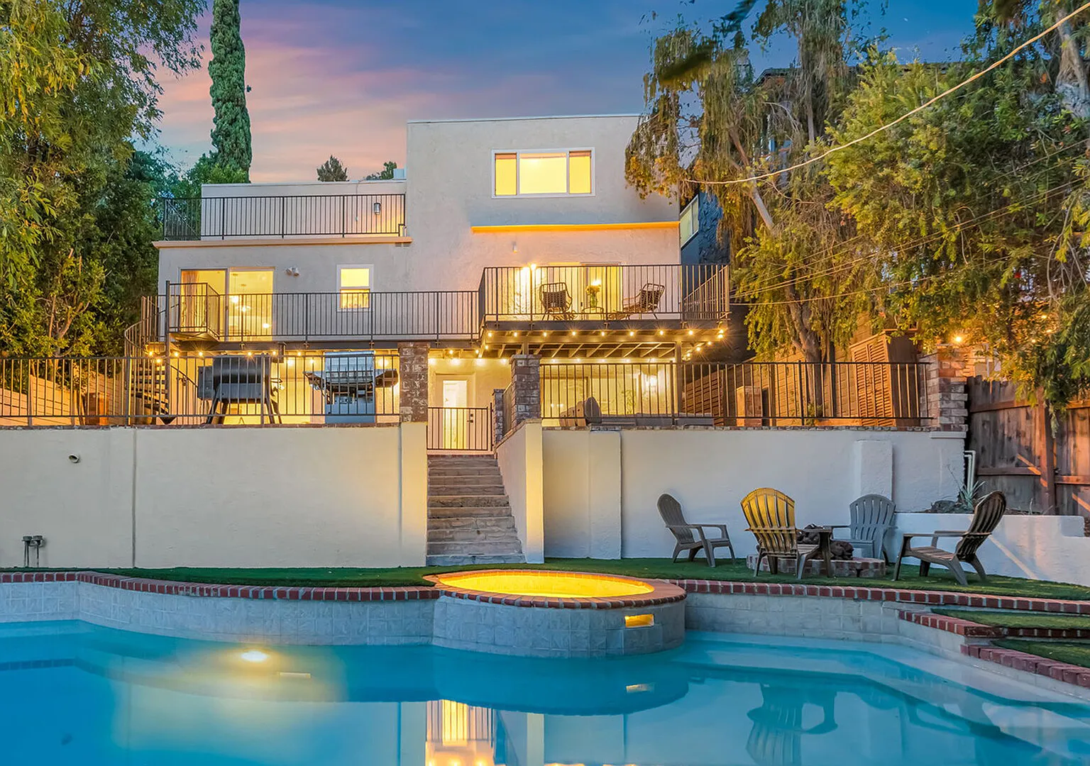 Hillside Luxury Retreat with Pool, Views & Designer Finishes — Photo 3
