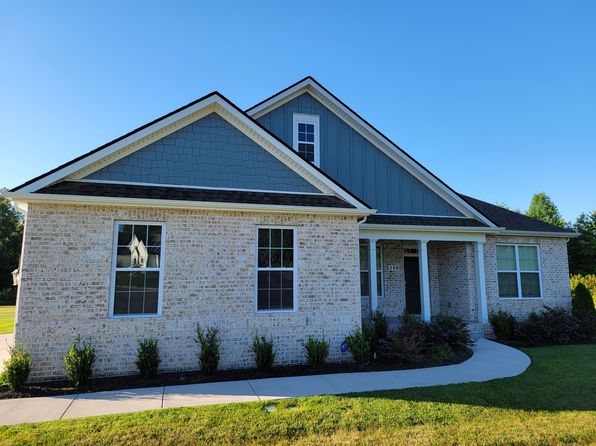 201 Greystone Way