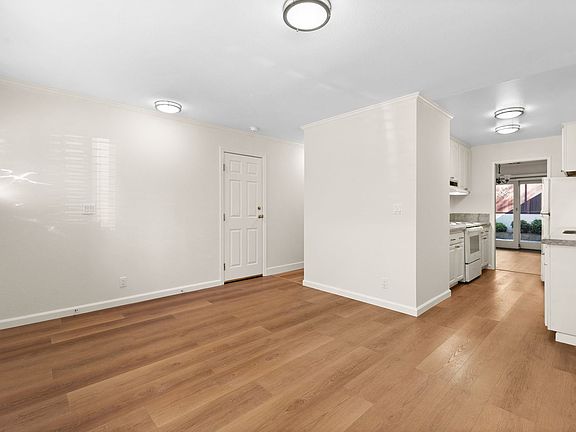 3rd image of 79 Mariner Green Dr