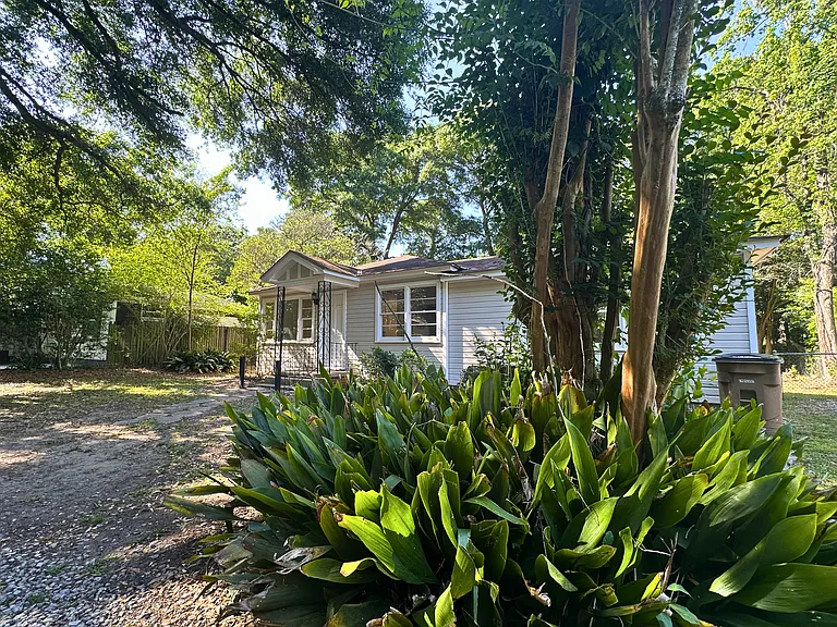 5207 Azalea Cir S — Photo 3