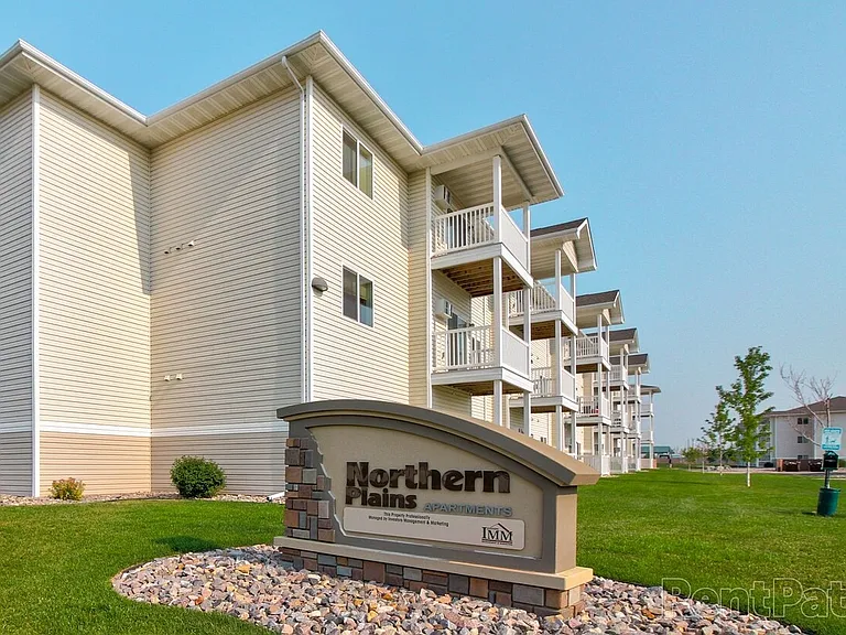 Northern Plains Apartments — Photo 13