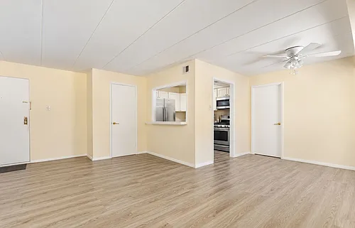125I Clubhouse Dr SW #1 Photo 1