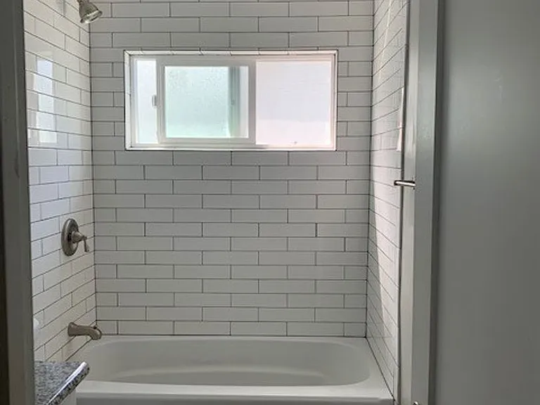 4545 Contour Blvd. — Photo 10