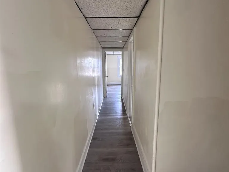 153 Vine St — Photo 11
