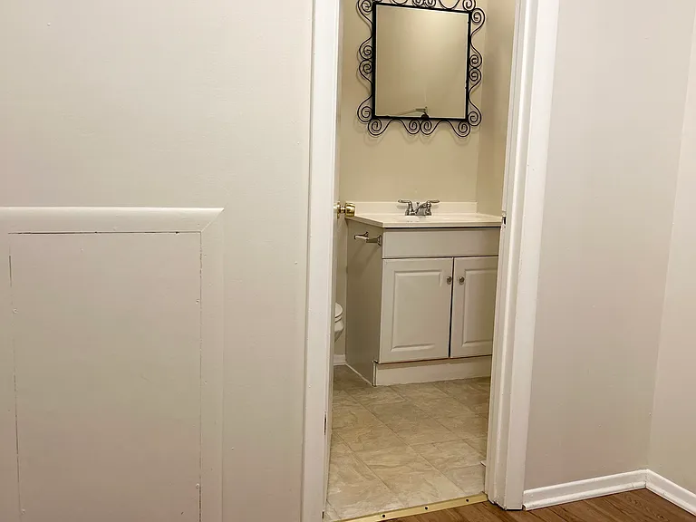 4823 Berwyn House Rd #4823 — Photo 18