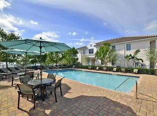 2241 Shimmery Ln, Lantana, FL 33462