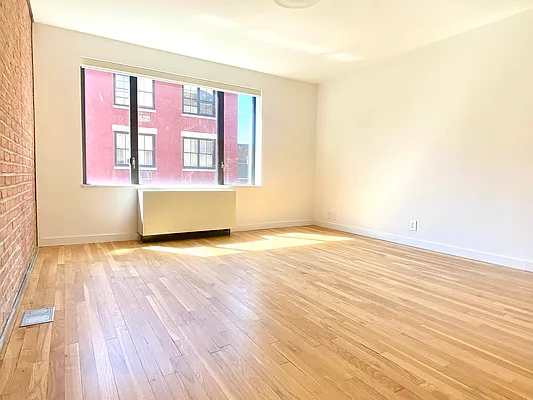 Rented by Corcoran | media 17