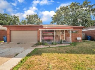 29355 Westbrook Ave, Warren, MI 48092