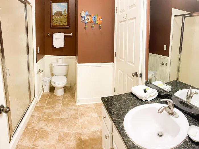 250 Crowne Pointe Rd #304A — Photo 10