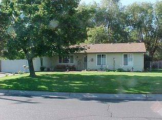 1045 W Division Ave, Hermiston, OR 97838