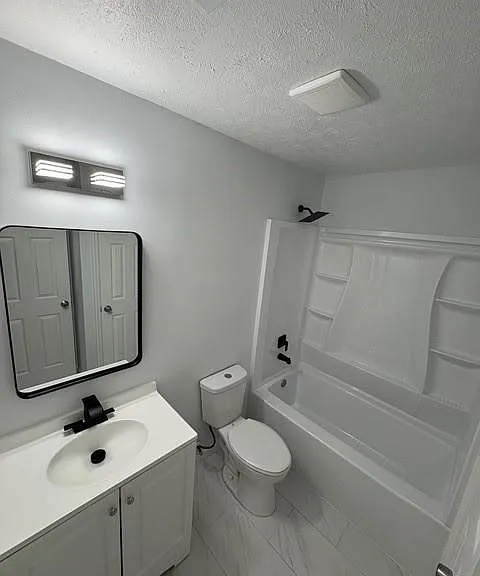 782 Fox Valley Dr — Photo 7