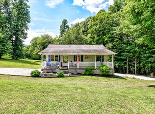 753 Pine Hollow Rd, Jacksboro, TN 37757