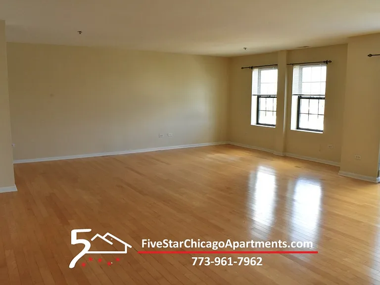 8255 Skokie Blvd #501 — Photo 2