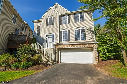 83 Arrowgate Dr #83 Photo 1