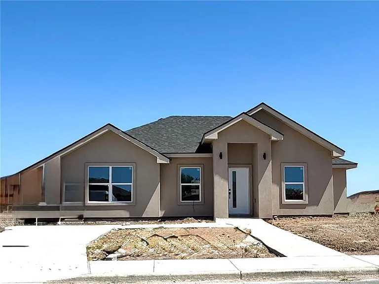 2209 Lana St — Photo 2