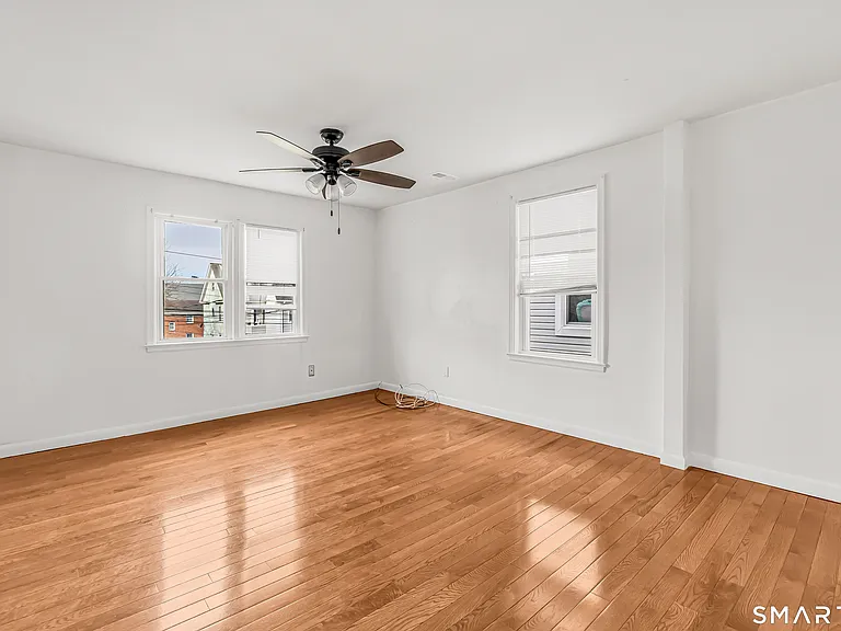 1504 Iranistan Ave — Photo 3