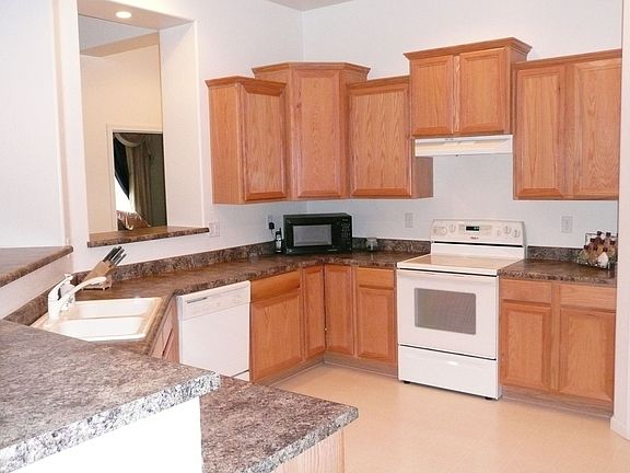 Superbly Designed Kitchen