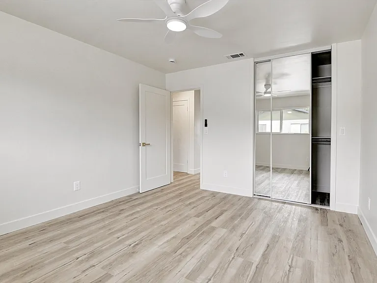 53 N Dunning St — Photo 9