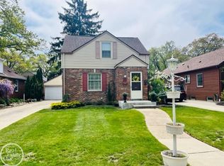 808 Edison Blvd, Port Huron, MI