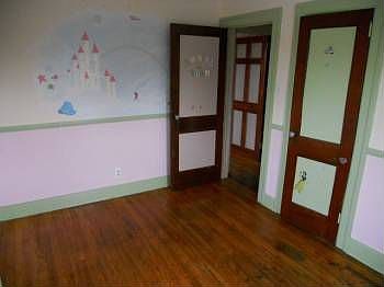 3rd image of 79 Farragut St