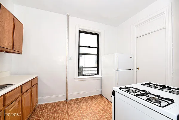 Rented by Corcoran | media 17