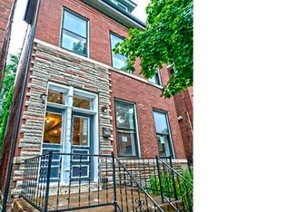2753 Armand Pl, Saint Louis, MO 63104