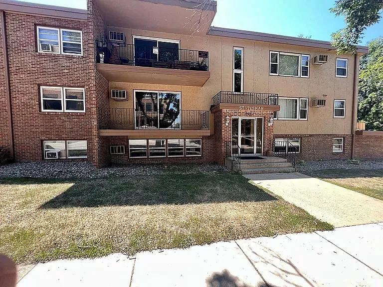 905 W 18th St #103 — Photo 11