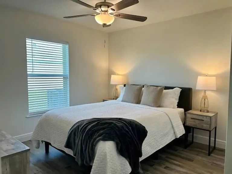 2122 NE 7th Ave #4BEDS — Photo 10