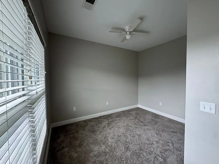 111 Butler Dr — Photo 31