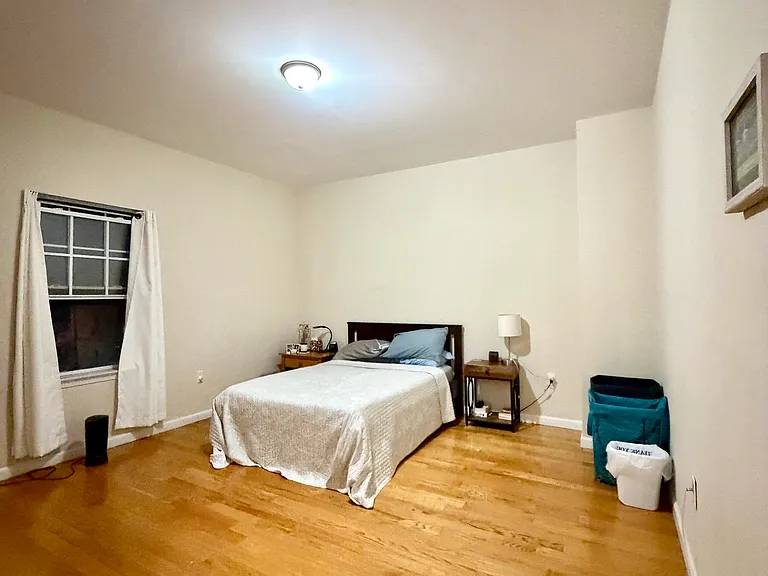 877 Broadway #1 — Photo 21