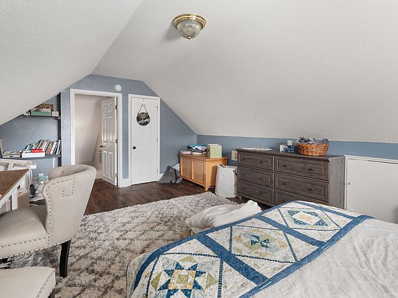 5th image of 428 Cross Creek Way
