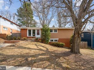 11409 Fairoak Dr, Silver Spring, MD 20902
