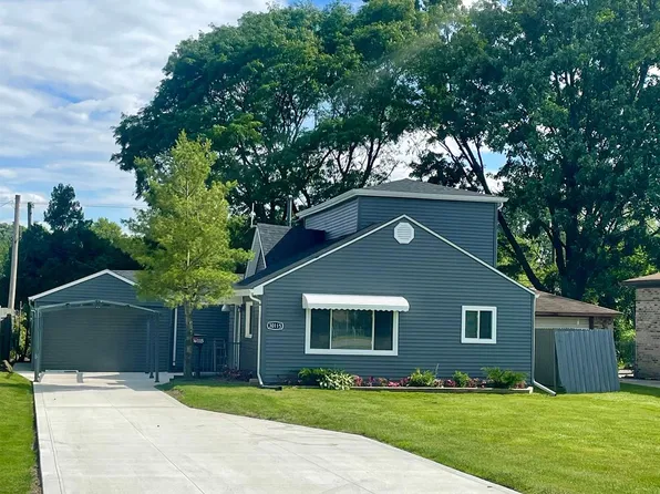 30115 Maplewood St, Garden City, MI 48135