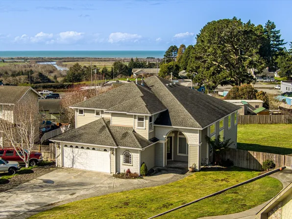 1665 Kristin Way, McKinleyville, CA 95519