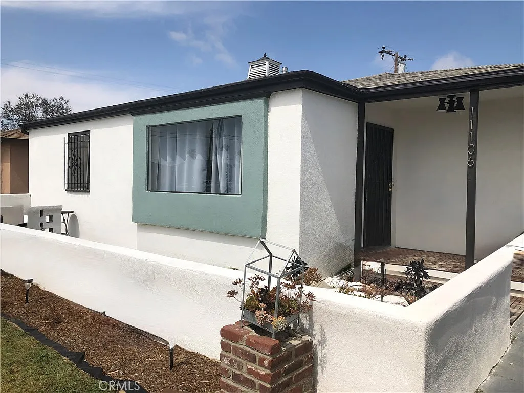 3 bed, 1495 sqft, $3,350 — Photo 1