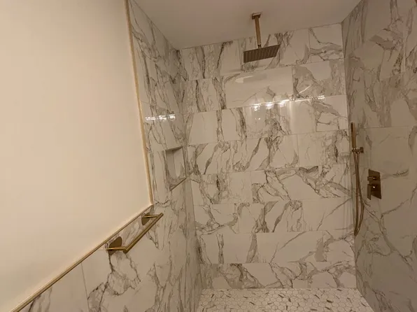 1430 S 6th St #3, Philadelphia, PA 19147