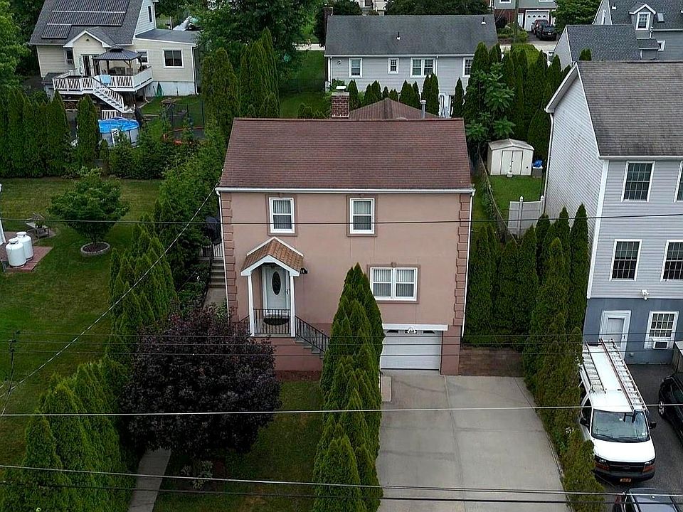 1st image of 94 Franklin Avenue