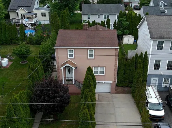 94 Franklin Avenue, Valhalla, NY 10595